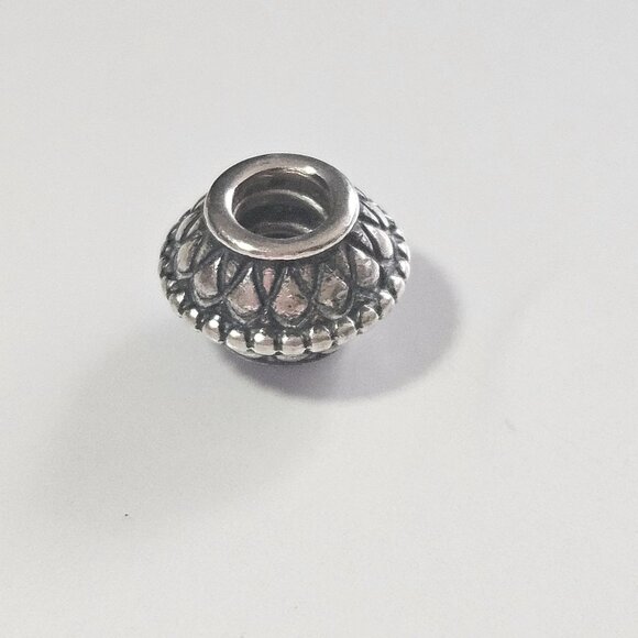 *Sale* Pandora sterling silver inner strength bead - Picture 11 of 11